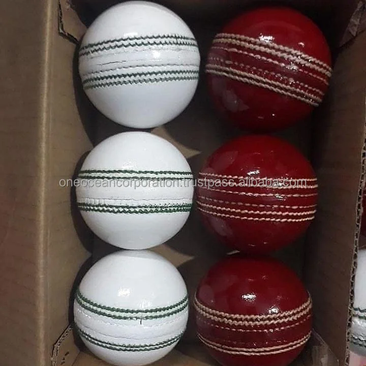 Cricket balls (4).jpg