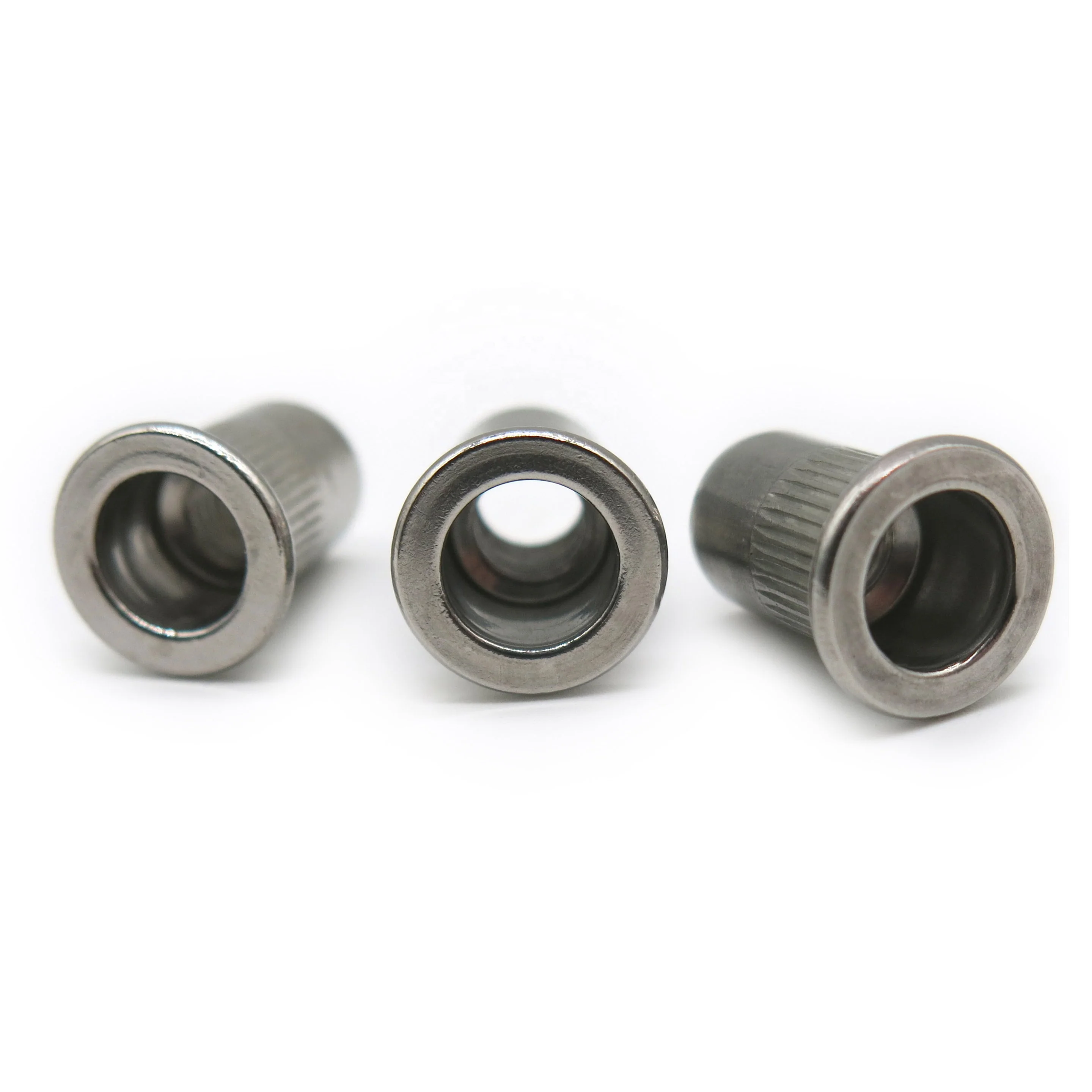 Made in china Stainless Steel SUS304 Carbon Steel Zinc Plated Rivet Nuts Flat Round Head Pull Rivet Nuts With Knurled Body
