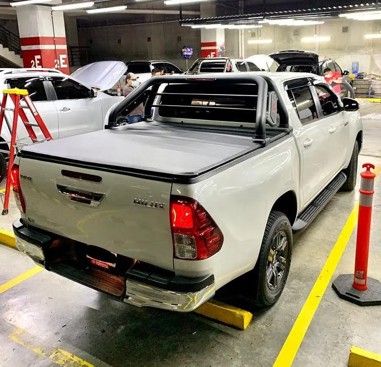 Для 2017 2018 2019 2020 2021 автомобилей подержанные автомобили Toyota Hilux дизельный пикап 4x4 в подержанных автомобилях