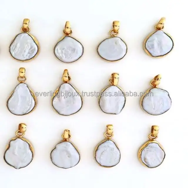 18kt Gold Plated Free Form Pendant Necklace Minimalist Brass Jewelry with Natural Freshwater Pearl Perfect Party Gift