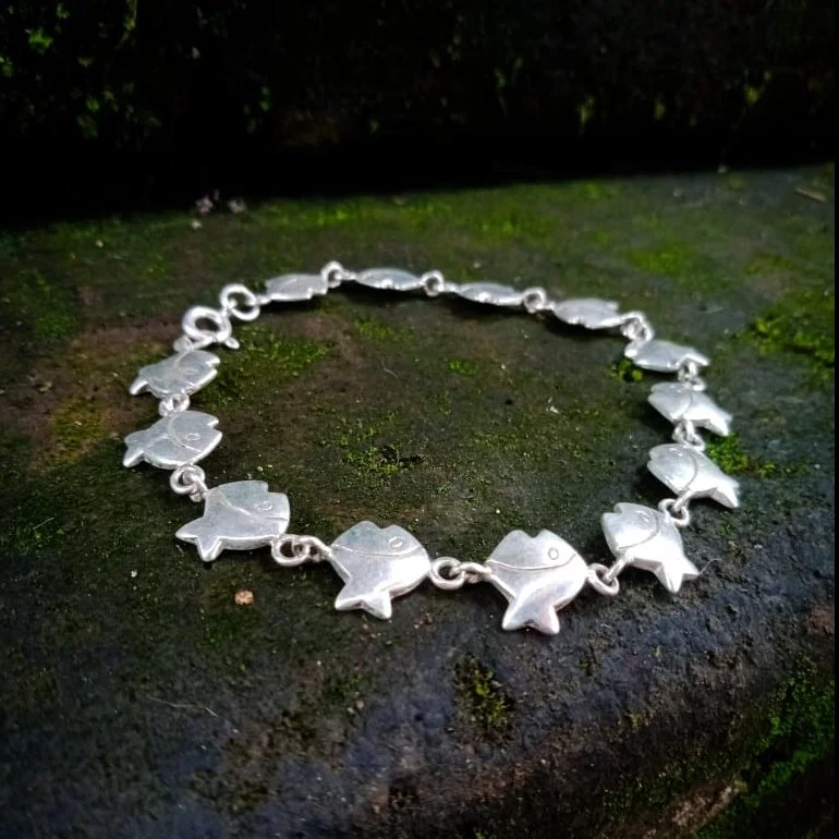 NY-BR002-Silver Fish Design Charm Fancy Bracelet Luxury Design Sterling Silver Special Gift