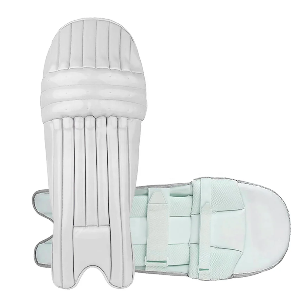 Качественные кожаные мячи для крикета красного цвета