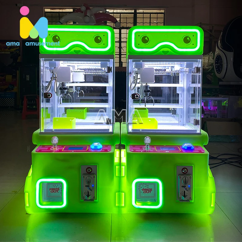 AMA Lovely Mini Claw Crane Machine Coin Operated Arcade Game mini claw machine toys  for Amusement Use