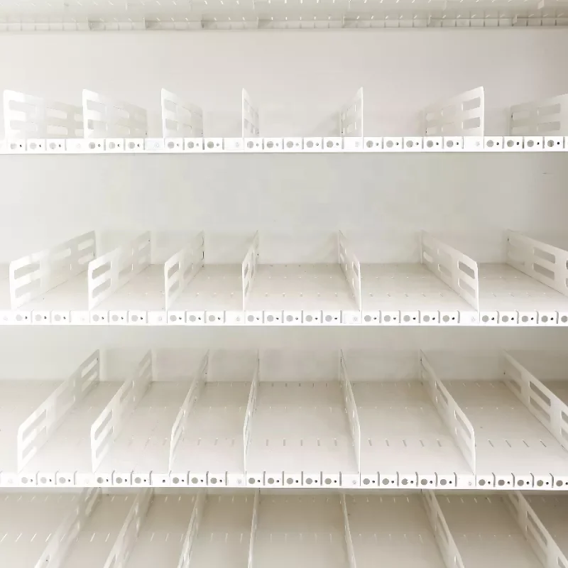 Automatic Self-service Snacks Food Vending Machine Locker  for Indoor Use with Cold-Rolled Steel