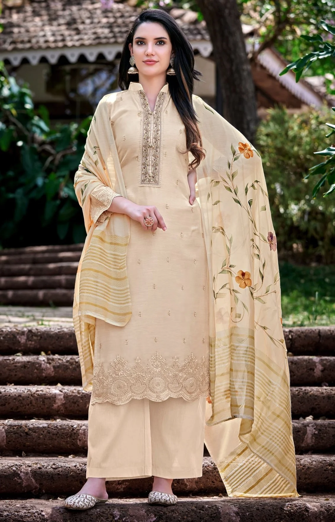 Stylish Salwar Kameez Suit Embroidered Ladies Salwar Suit For Wedding Wear At Wholesale Price From India