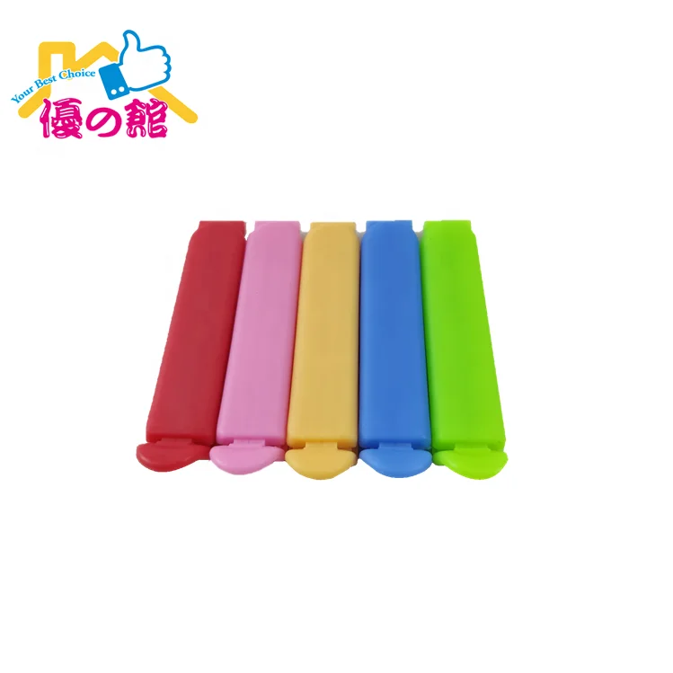 Бытовой пластиковый портативный зажим для закусок