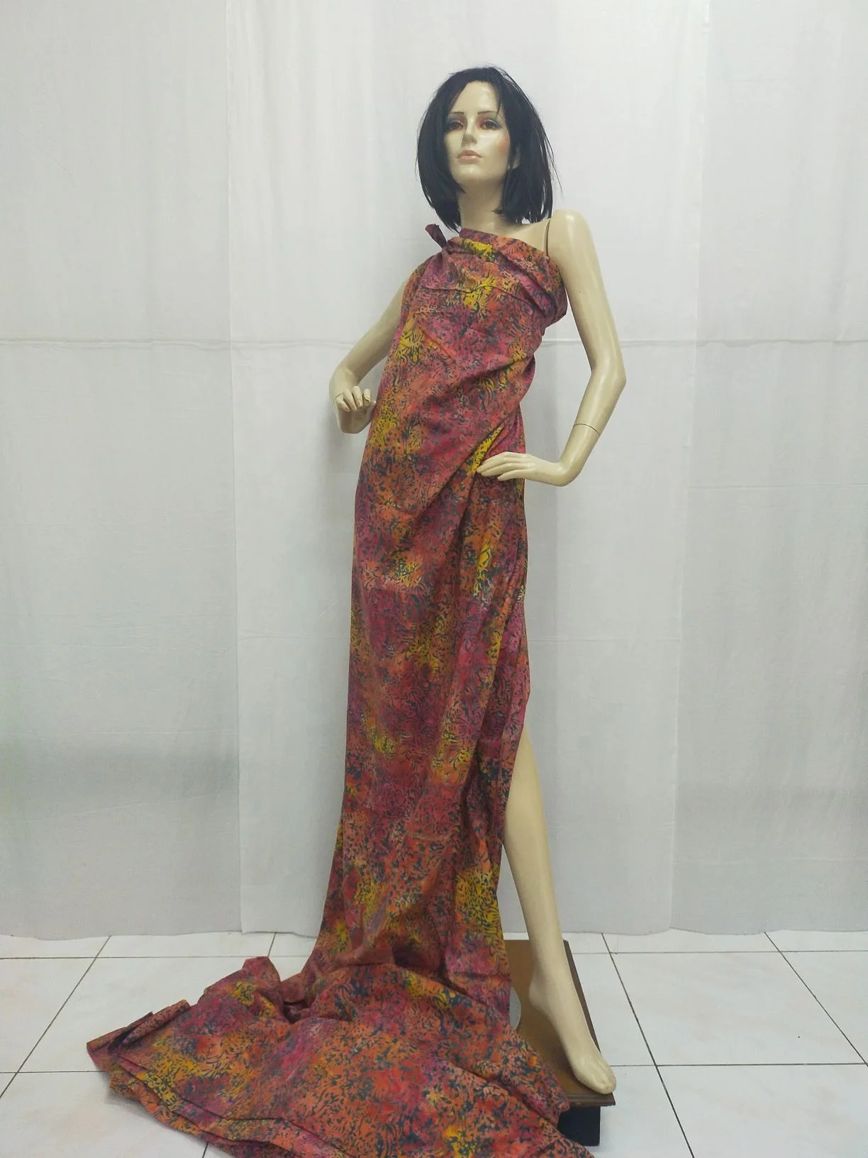  Legong Batik красная Орхидея хлопчатобумажная ткань материал ручная печать с воском Премиум качество из Индонезии по конкурентоспособной цене