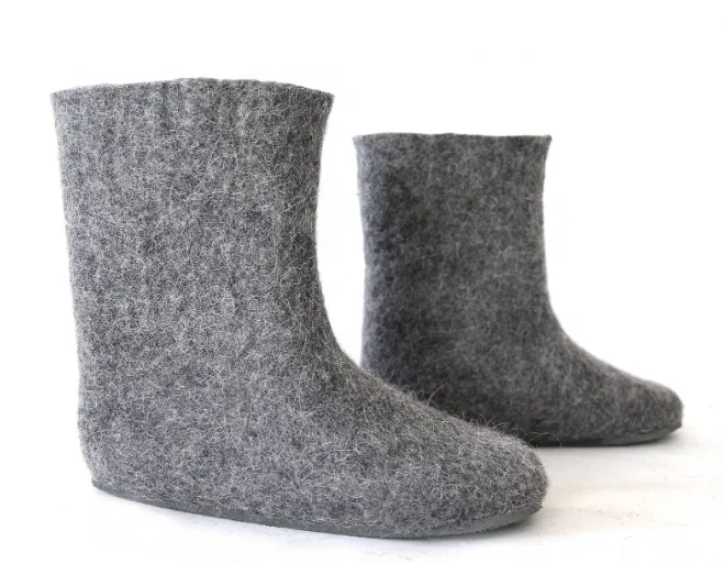 Handmade Felt wool shoes with leather sole handmade in Nepal/Wool felt - Eco-friendly High-Quality - 100% New Zealand Wool