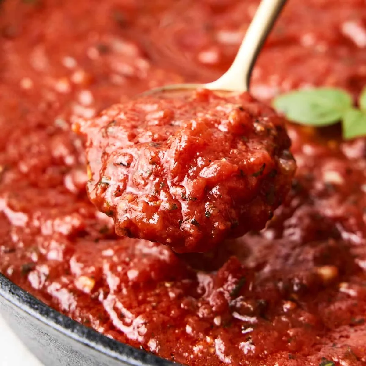 Double Concentrated Tomato Paste 28-30% Canned or Sachet Tomato Paste First-Hand From Factory