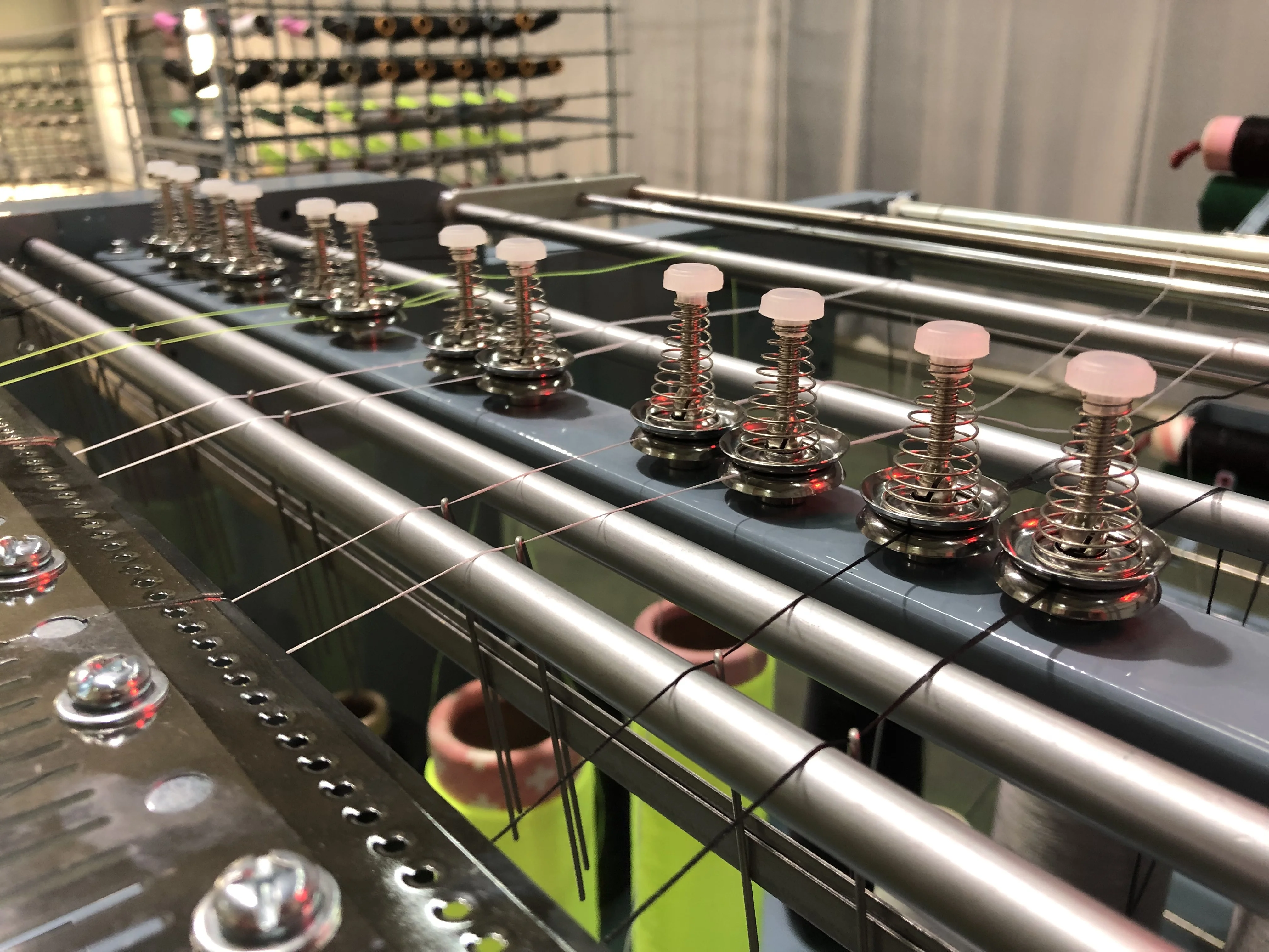 
DAHU circular knitting machine for shoe lace core knit cord 