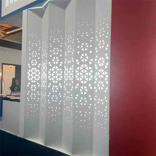 Outdoor privacy screen decorative laser cut pattern screen panel aluminum balcony garden yard laser cut screen