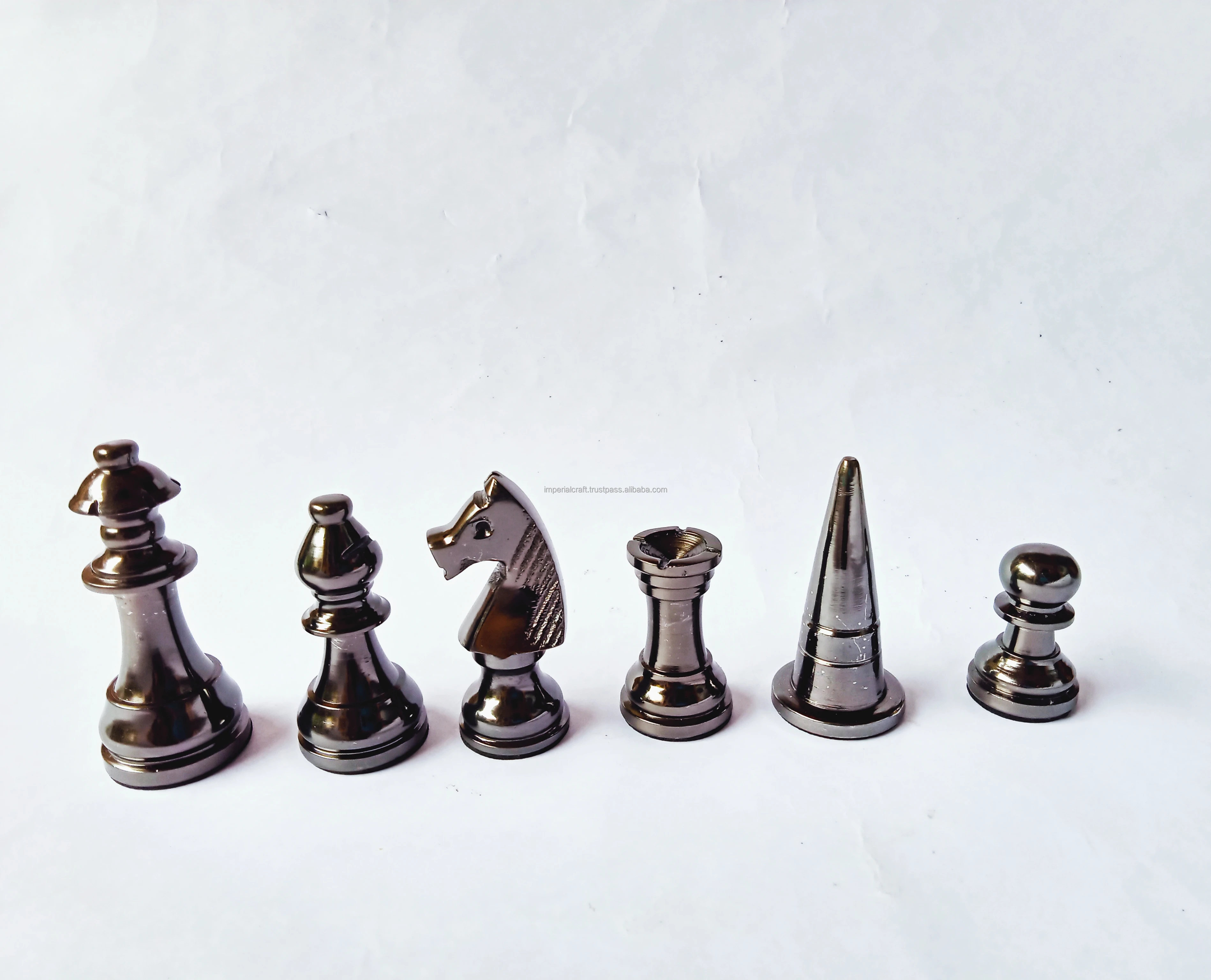 new arrival best design metal aluminium chess pieces for chess game premium quality marlin chess pieces