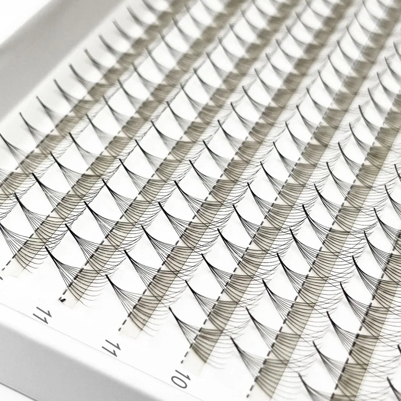 Wholesale 15D Premium Korean PBT Handmade Eyelash Extensions XXL Tray Custom Logo Mink Fans 4D 5D 7D Models 6D Design 10D Volume