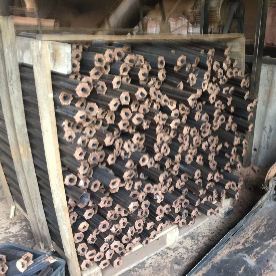 Sawdust Charcoal With No Chemical High Heat Low Ash No Smoke For BBQ And Grillings