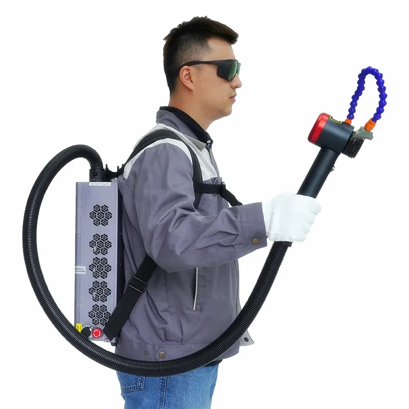 backpack laser cleaning machine 50W 100W 200W pulse rust removal for metal surface treatment Rust Paint Oil Dust oxide layer