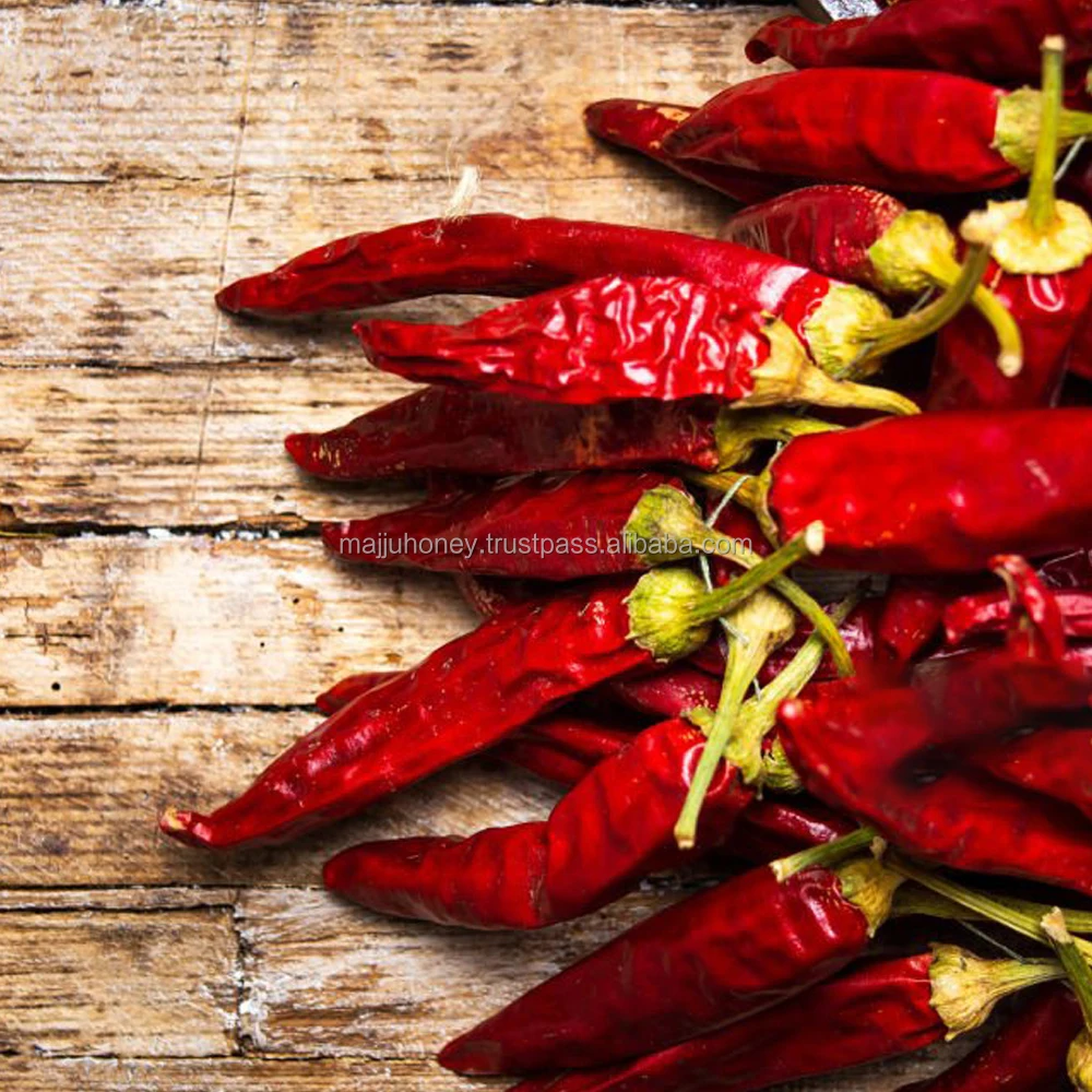 Хорошее качество Teja Red chilli со стеблем острый пряный в полипропиленовом мешке с ароматом и традиционным методом сушки из Индии