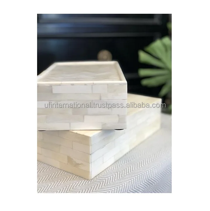 Шкатулка для украшений ручной работы коробка из акрила и дерева с красивой инкрустацией в виде цветка