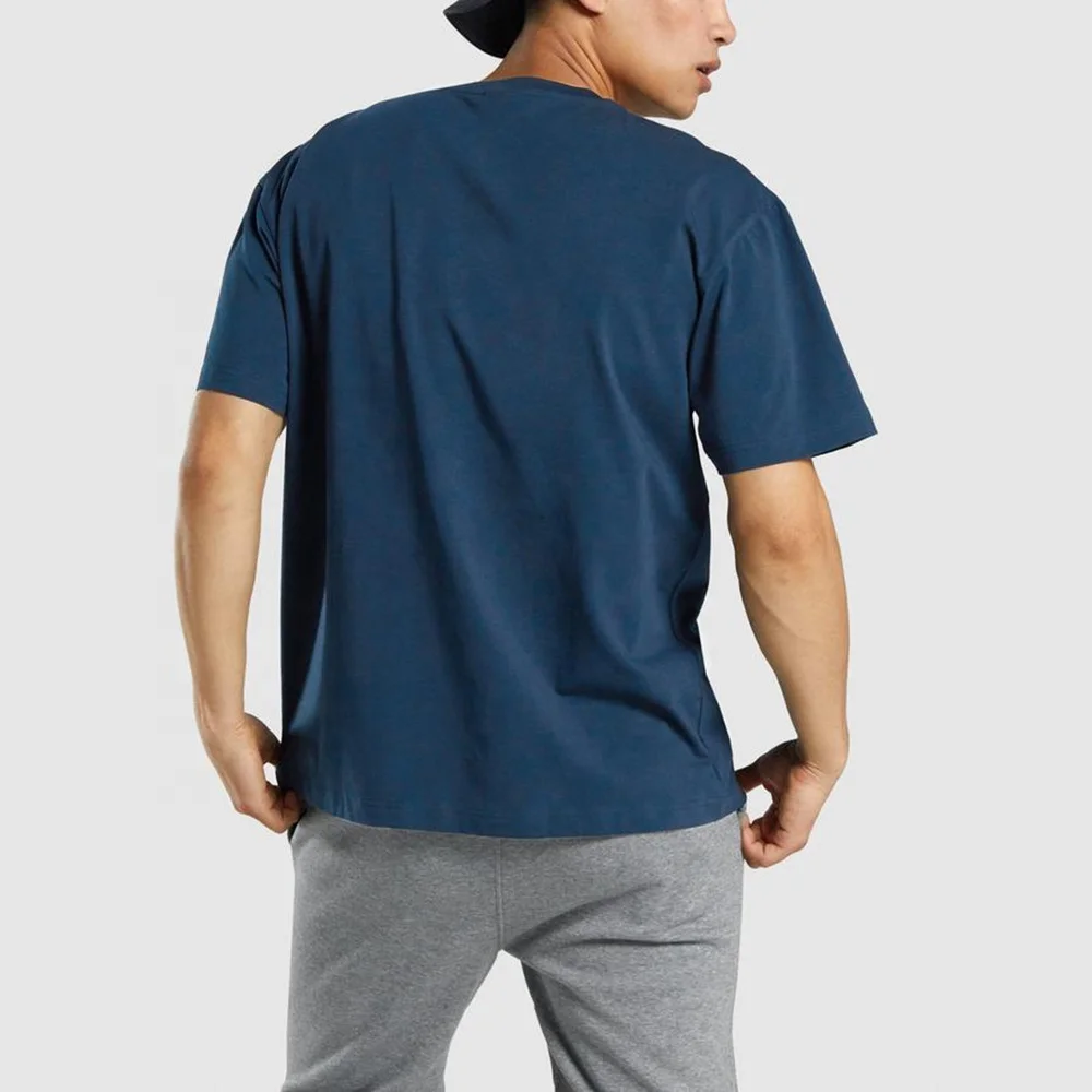 Услуги по изготовлению одежды, футболки