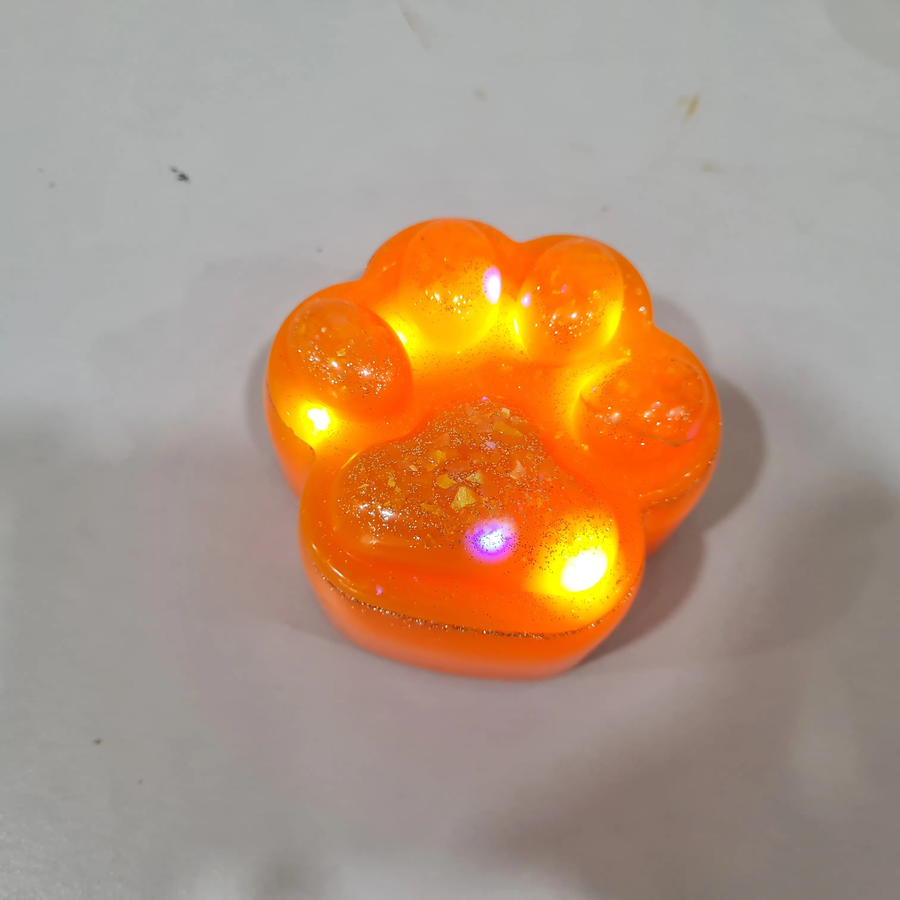 Lustrous Cat Walk Glimmering Jewelry Stash