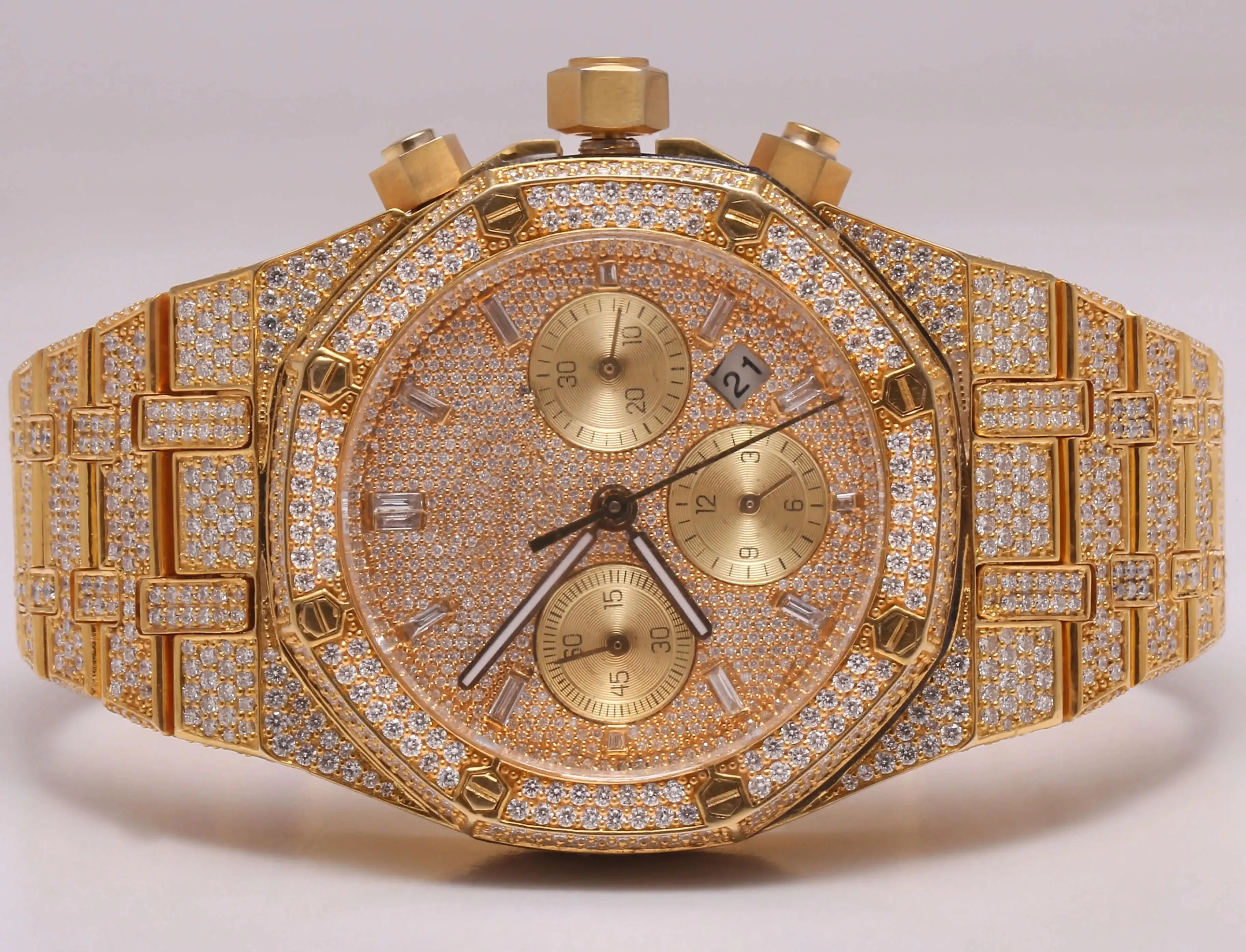 most selling Luxury Modern Diamond Watches Elegant hip hop  Moissanite Watches Available at High Quality Watches