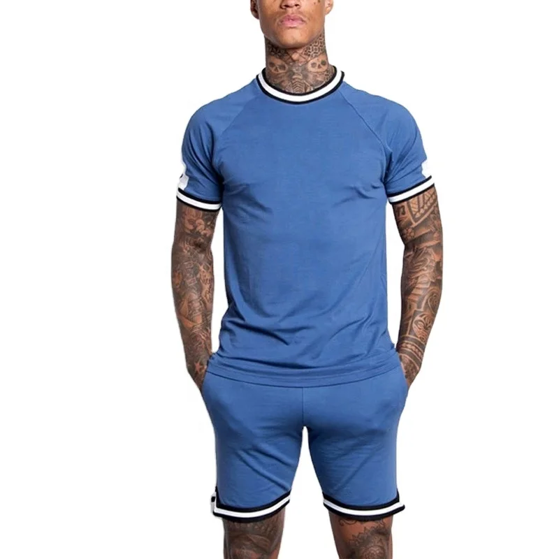 Костюм спортивный мужской из двух предметов