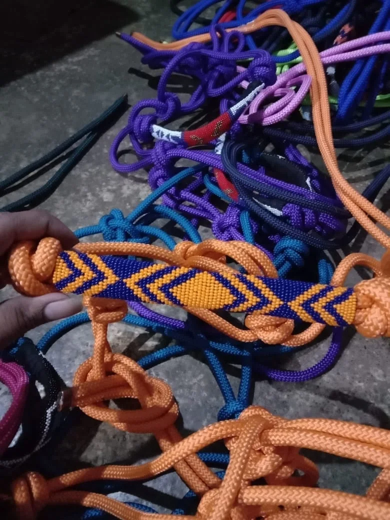 Most Popular Colorful Natural Rawhide Knotted Horse Rope Halter in Very Cheap Price