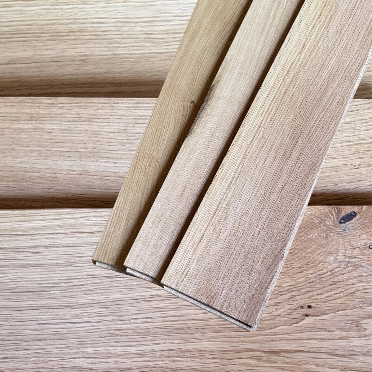 Eco Forest 100% Natural European White Oak Solid Wood Flooring 15mm Thickness Custom Size for Indoor Use