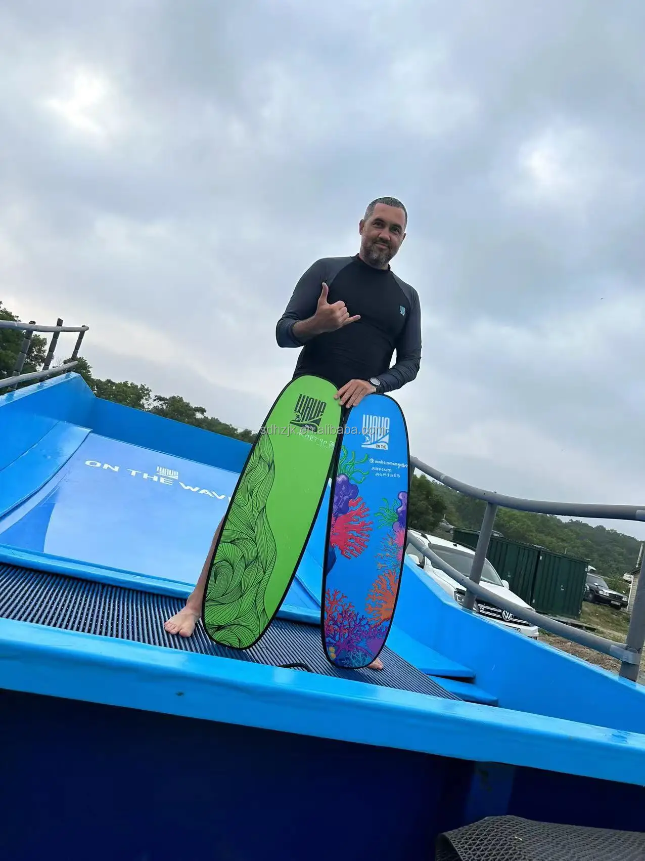 Ultimate Surf Simulator Single Person Mobile Style Surfing Equipment for Sale