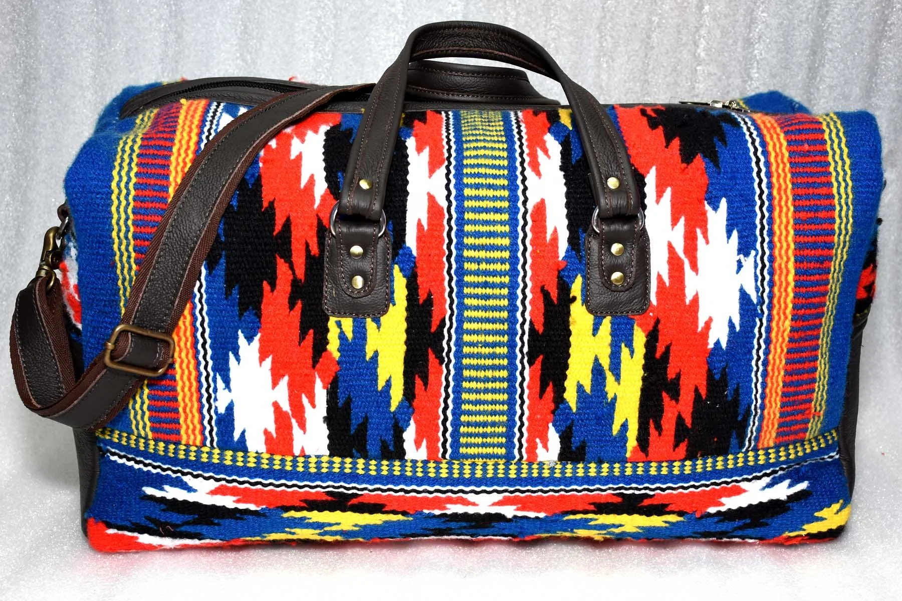 Дорожная сумка NAVAJO с двойной ручкой из замши