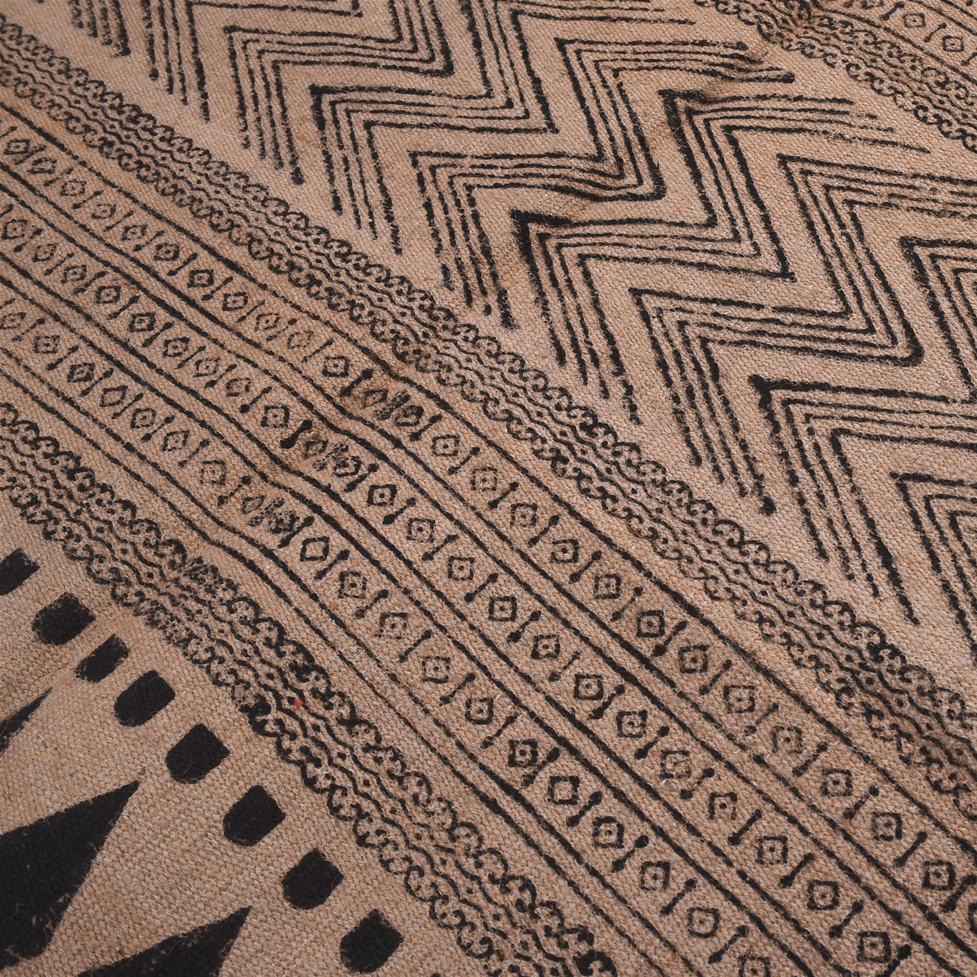 Индийский натуральный и черный цвет ручной ткацкий станок тканый ковер ручная печать джутовый ковры