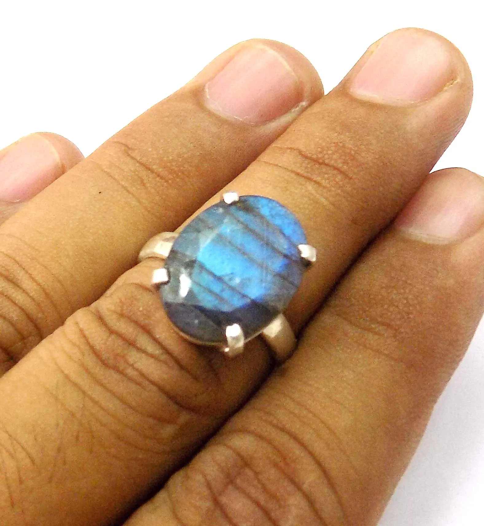 Fashion Creative Fancy Looking Oval Gems Ring Hot Design Red Carnelian Gems Silver Ring Bezel Setting Women Ring Jewelry