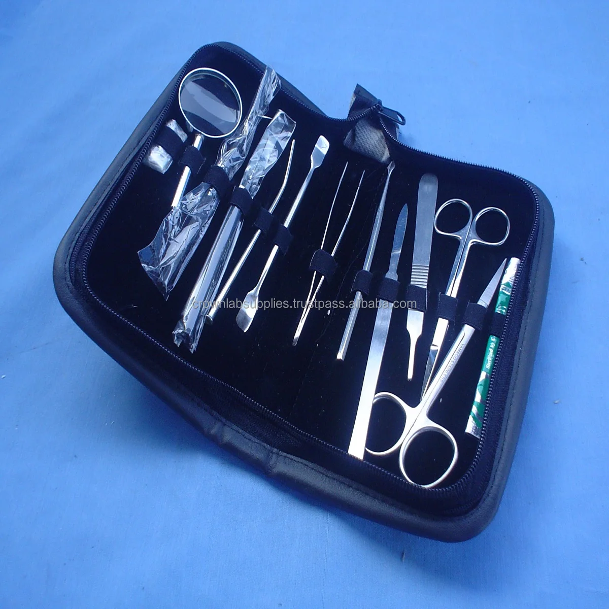 CBY-080 Dissecting set.jpg