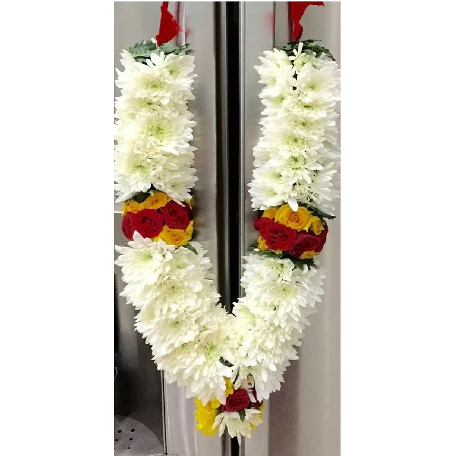 Fresh look Decorative Flowers Garland Medium & Large Size Fresh Flowers Temple Garlands Indian Manufacturer