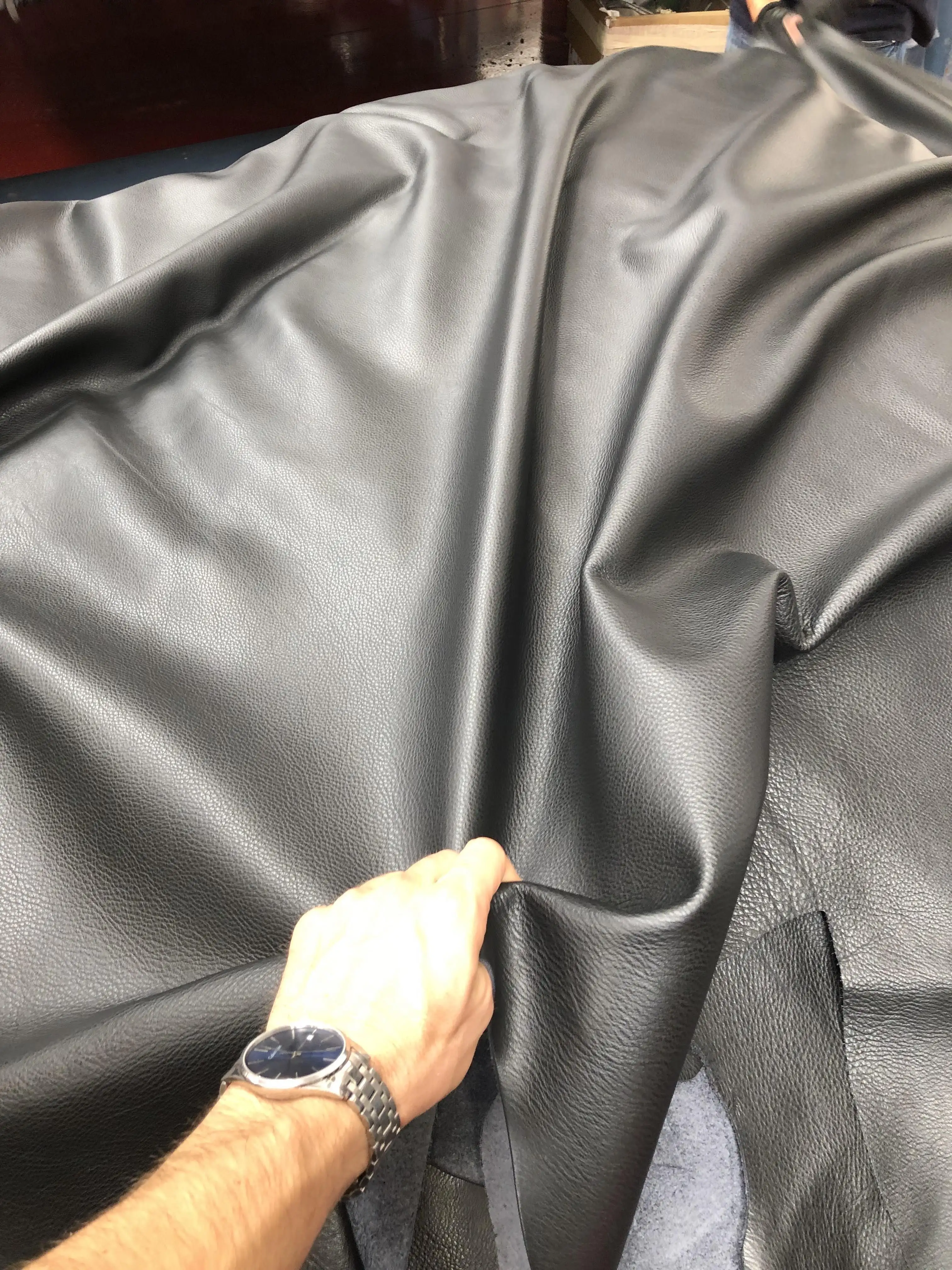 
leather goods 