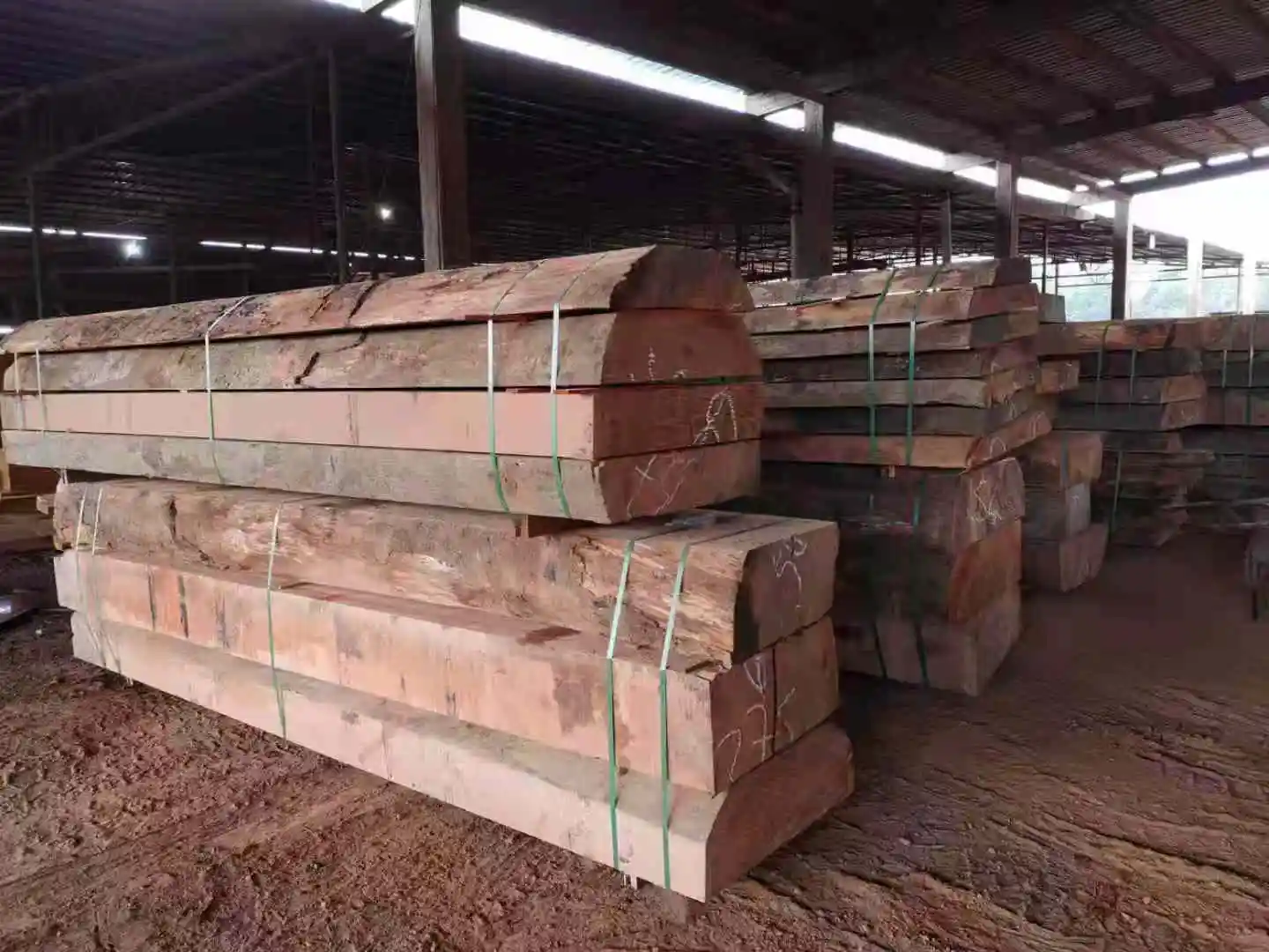 High quality African Azobe wood with competitive price