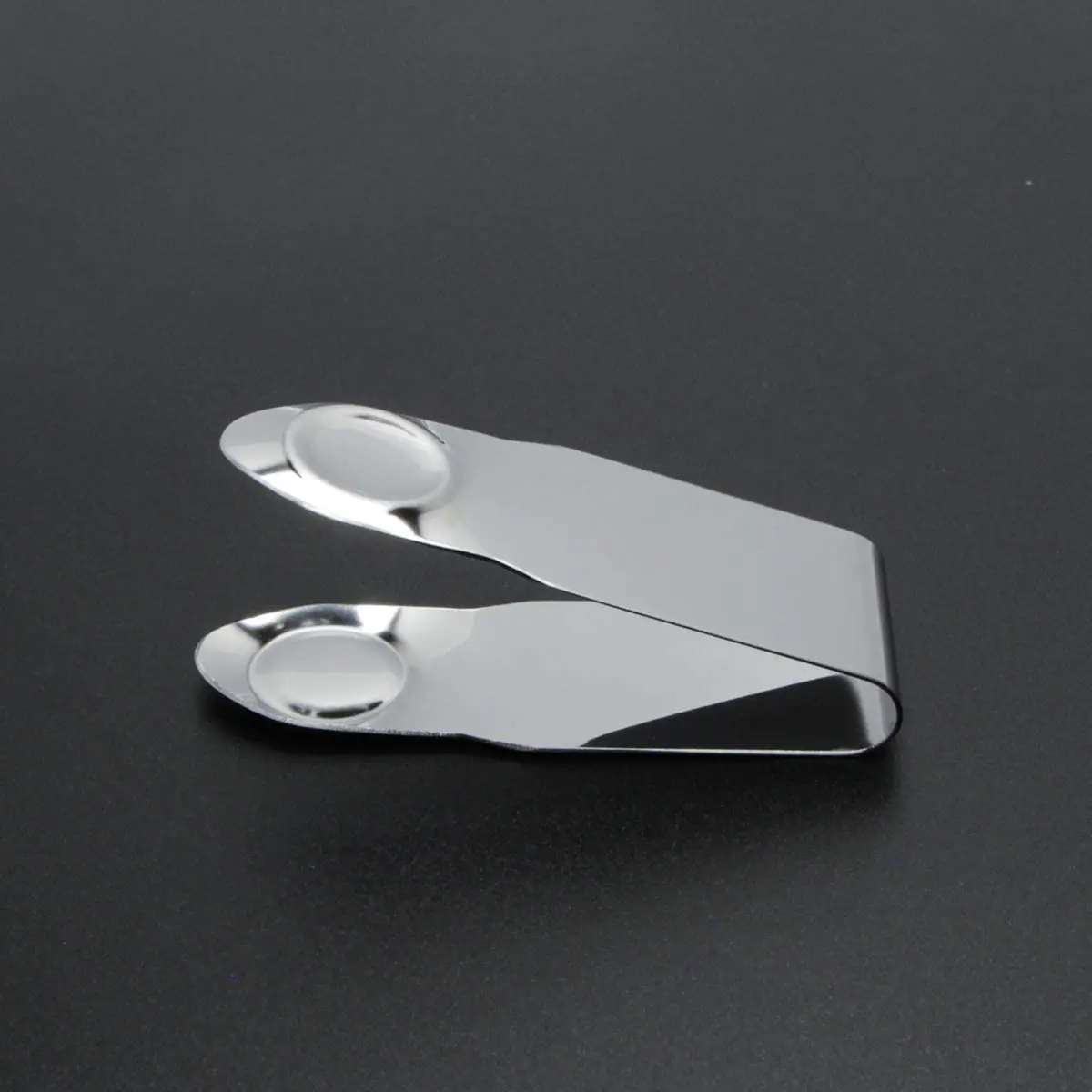 Strawberry Huller Stainless Steel Fruit Stem Remover Picker Leaf Tweezers Kitchen for Strawberry Cherry Tomato Fruit Tools