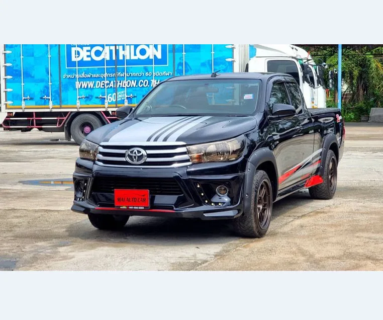 TOYOTA HILUX SMART CAB 2WD From Thailand Used Cars yr2017