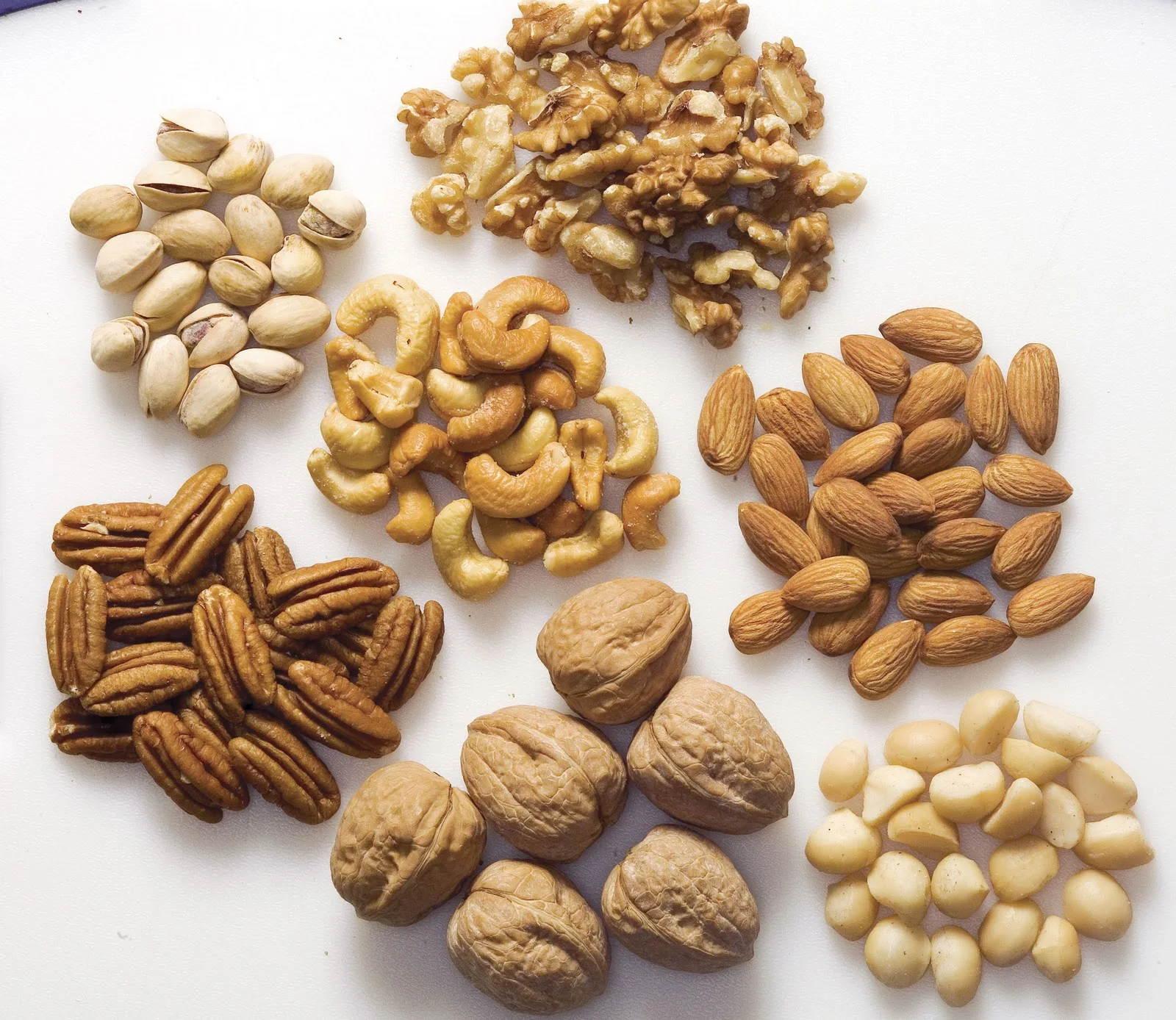 
Almond Nuts Cashew Nuts Brazil Nuts Groundnuts Peanuts Walnuts Hazelnuts Chestnuts New crop 