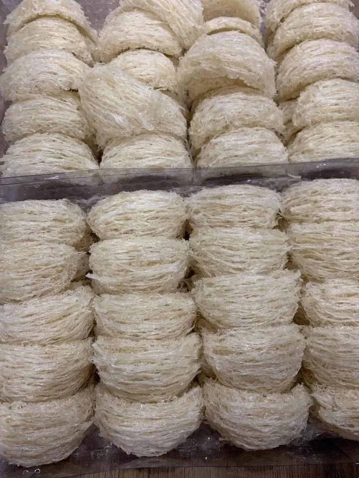 Вьетнамские производители высокое качество необработанные птичьи гнезда 100% оригинал Лучшая цена