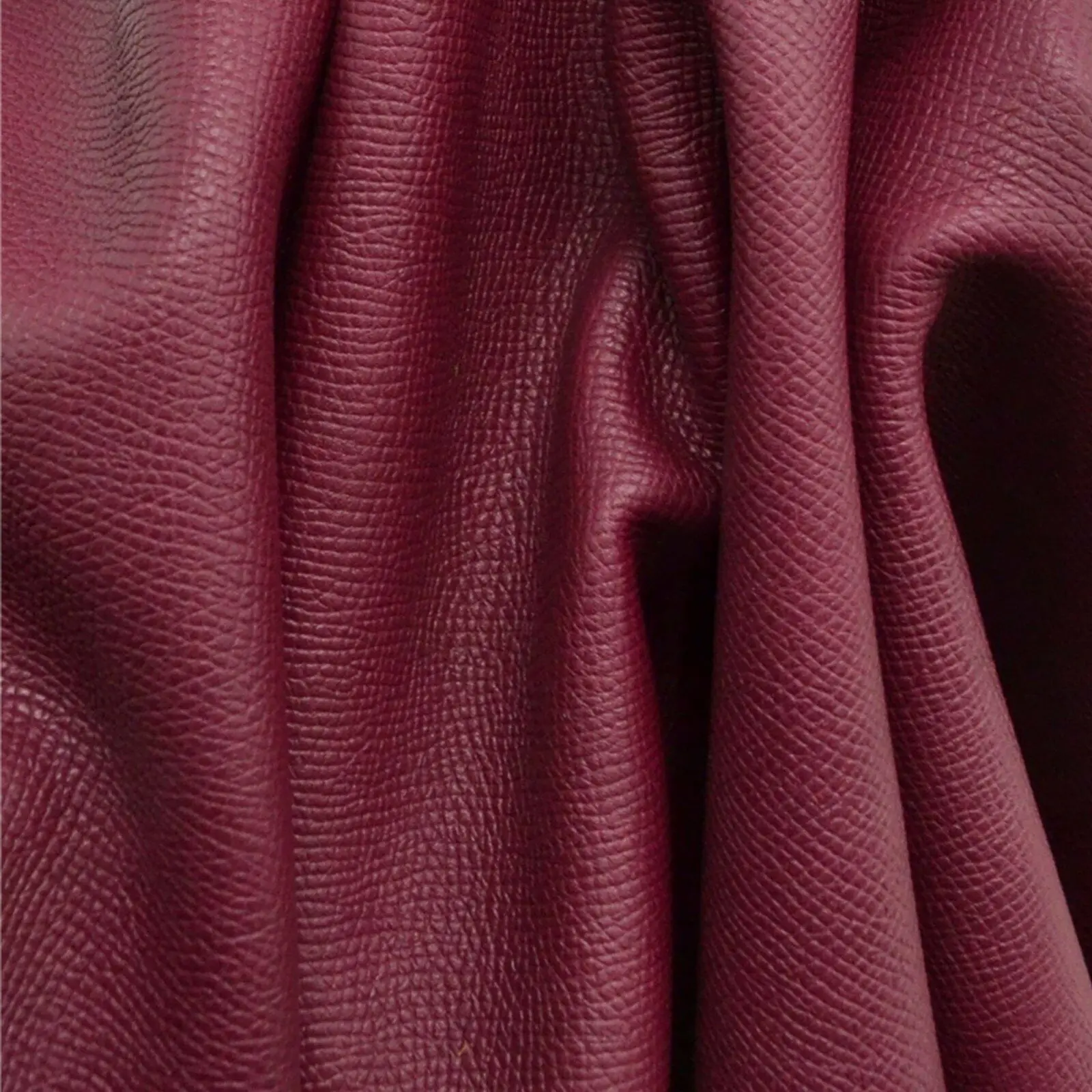 
Fashion Leather Cow Hide 14.2 SF Mulled Wine 3-3 12 oz Embossed 