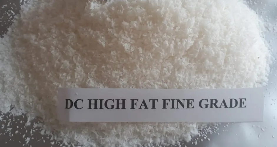 Осушенный кокос с высоким содержанием жира среднего класса хорошая цена