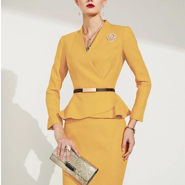 New Collection Winter Office Set For Lady Green Yellow Color Size Customized Skirt and Blouse with belt