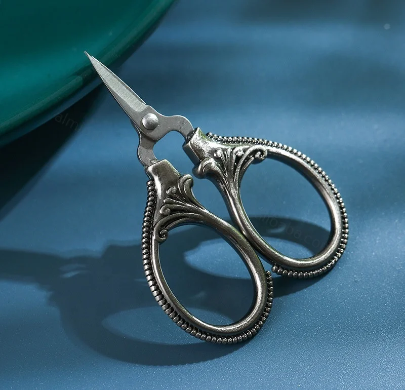Portable classical scissors European style scissor