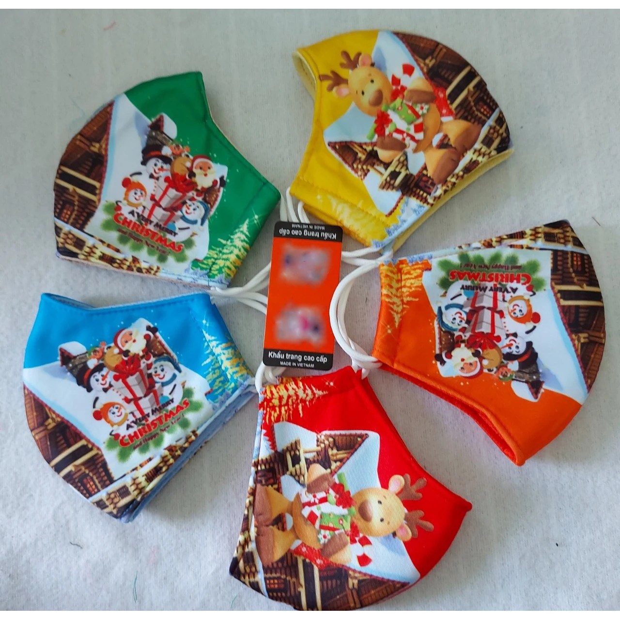 Fashion Christmas Face Cover Polyester and Cotton Fabrics Reusable Soft Comfortable 3D Printed Custom Design