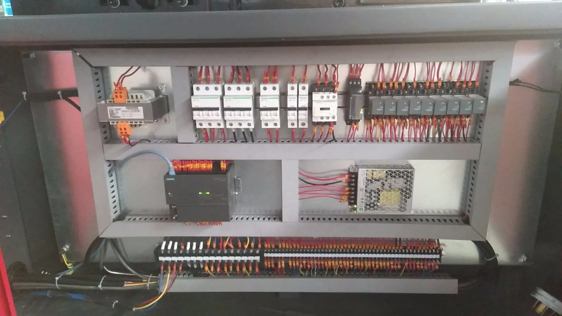 
CNC Bending machine for Aluminum and PVC Arc Window profiles 