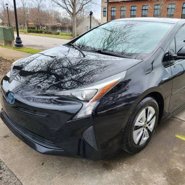 
 Новое поступление 2016 Toyta Priius Four Touriing 4dr хэтчбек 76000 миль  