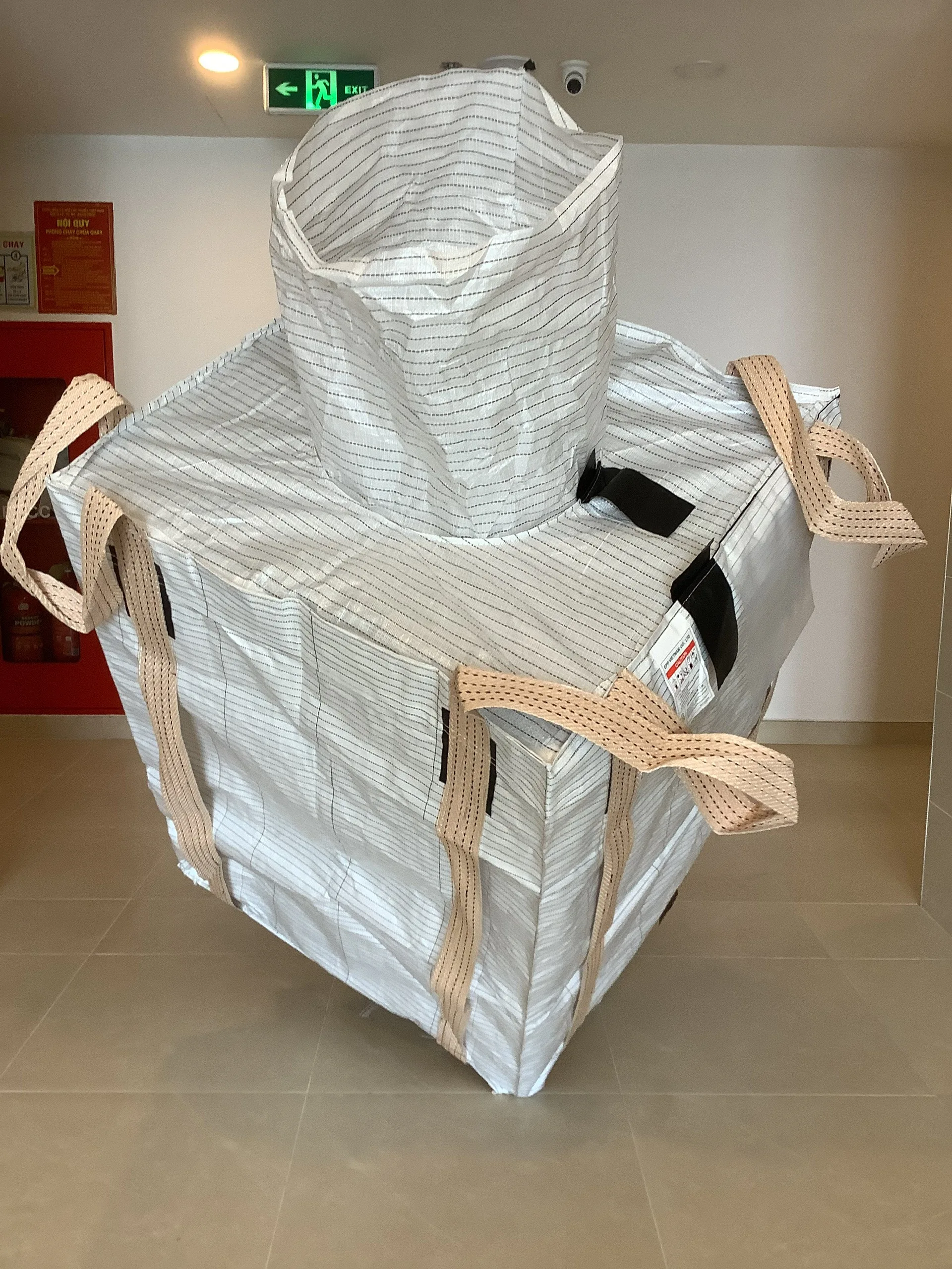 Вьетнам 1 тонна-Биг-бег объемом в тканых ПП-90x90x120 см мешок для сыпучих продуктов легковоспламеняющихся порошков 500 кг 1000 700 2000 u-образной панелью с проводящий Биг-бэг