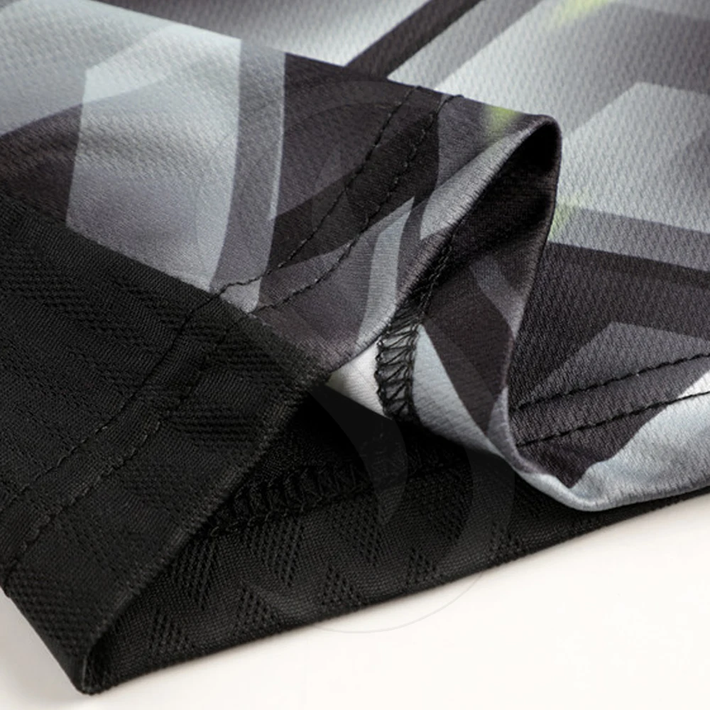  Недорогие футбольные майки на заказ Спортивная форма с сублимационной печатью новая модель футбольной формы 2021