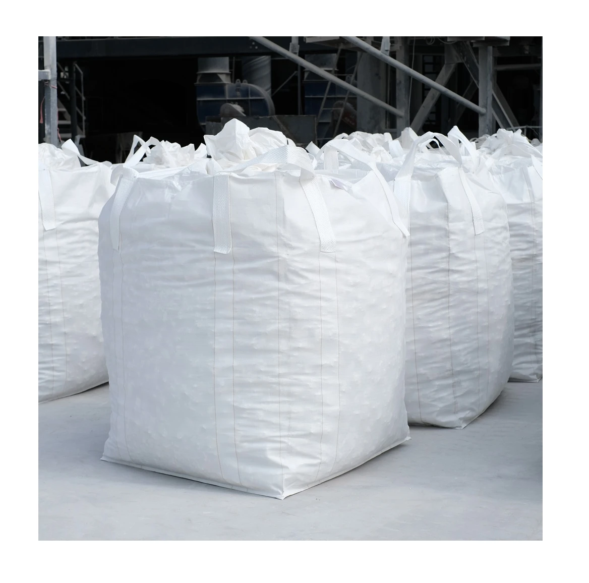 Vietnam Production High Quality Quick Lime Lump CaO 88% -  90%  Bulk Quick Lime