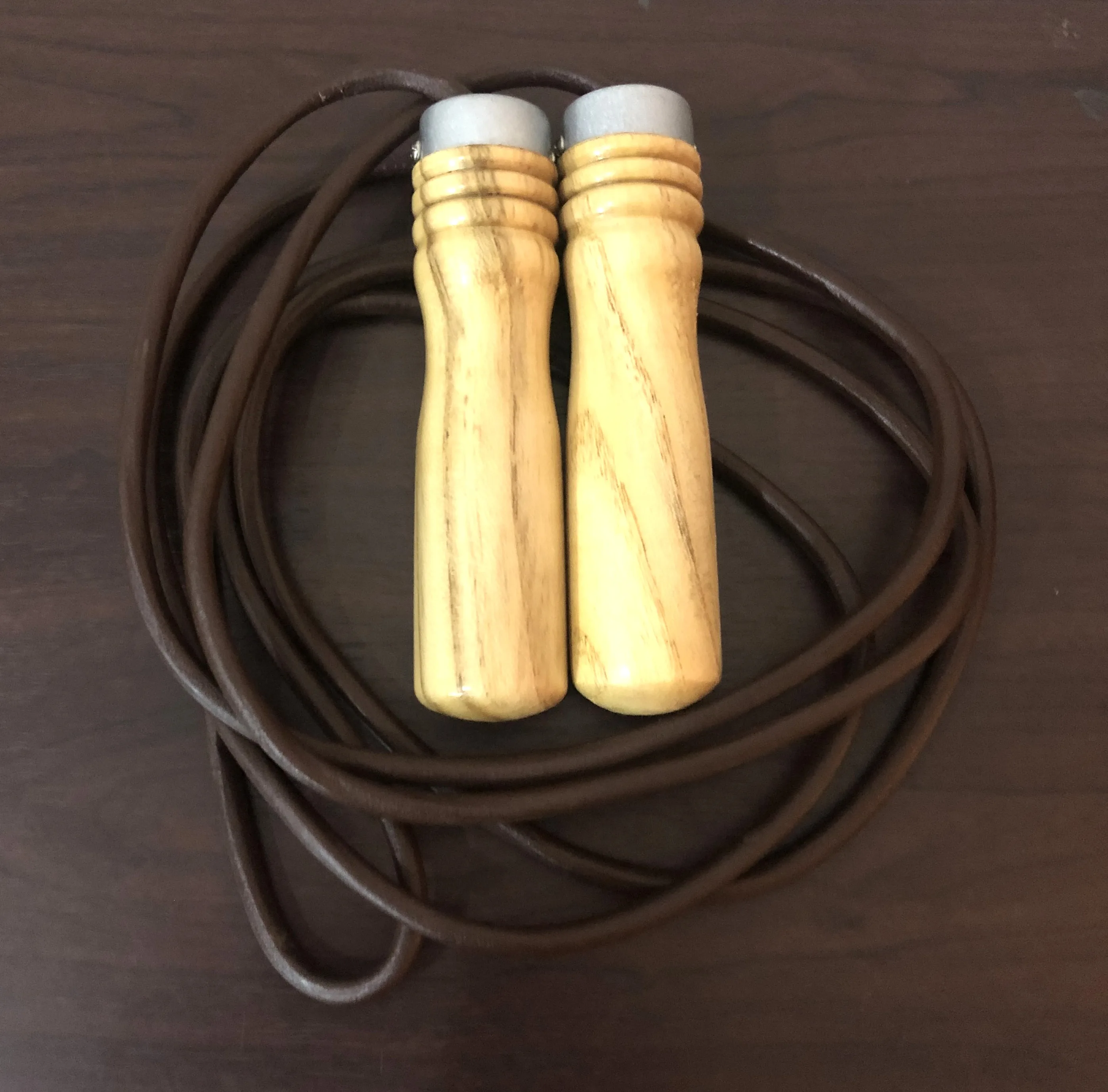 
Leather Skipping Rope with Wood Handles | 100% Cow Leather | Classic Retro Antique 